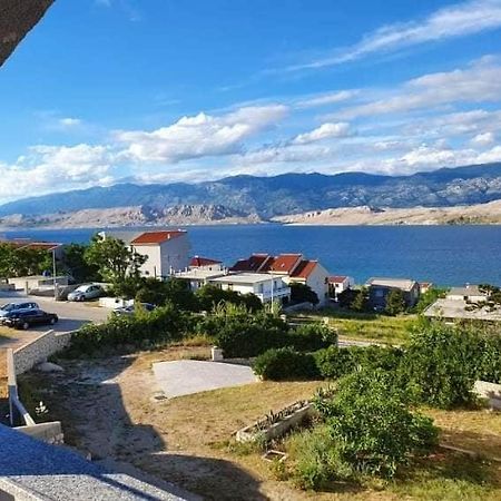 Apartman Dora Lägenhet Pag Town Exteriör bild