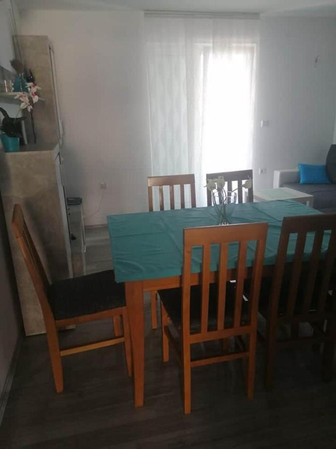 Apartman Dora Lägenhet Pag Town Exteriör bild